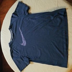 🥳Host Pick🥳❣5 for $25 Sale❣Nike XL T-Shirt